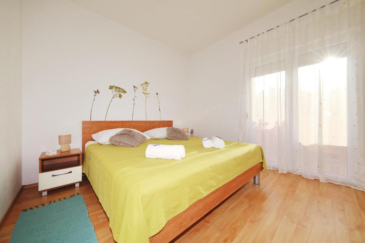 Apartments Olive Zaton  Extérieur photo