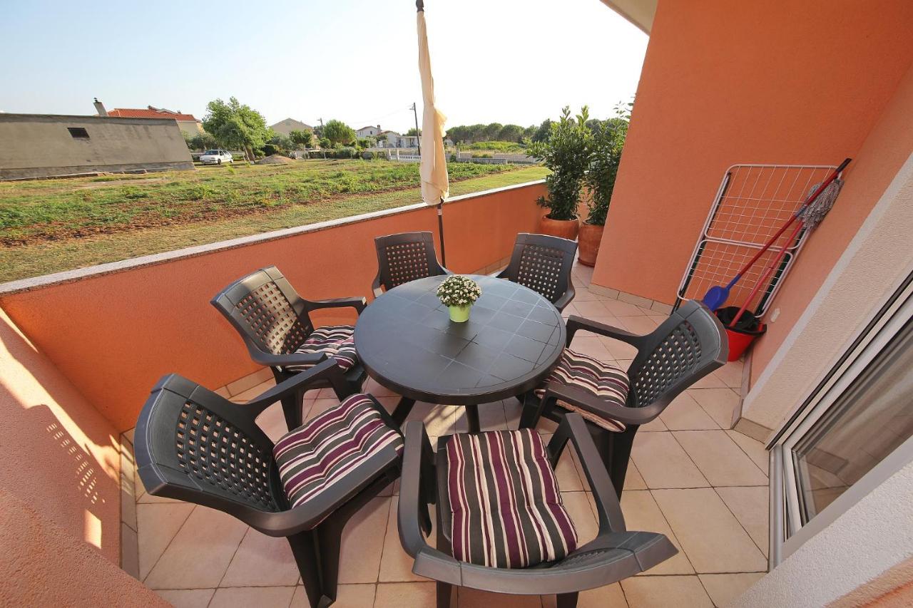 Apartments Olive Zaton  Extérieur photo