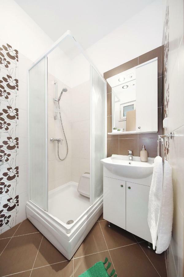Apartments Olive Zaton  Extérieur photo