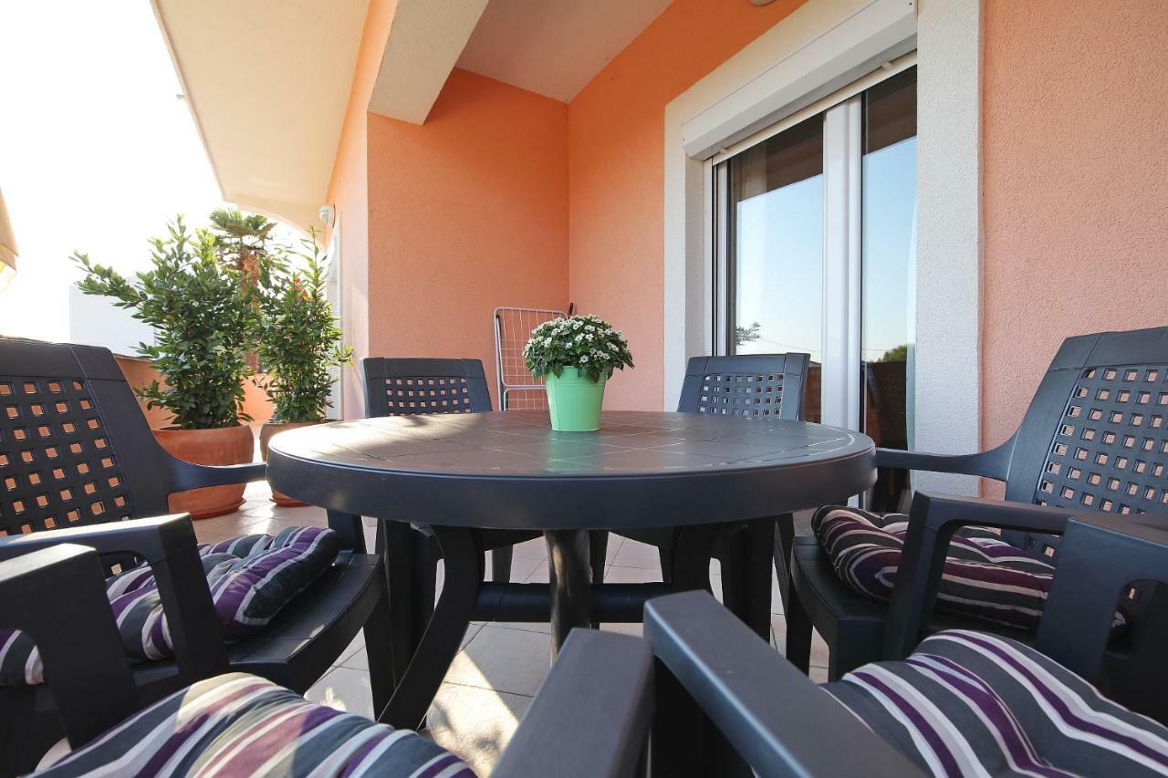 Apartments Olive Zaton  Extérieur photo